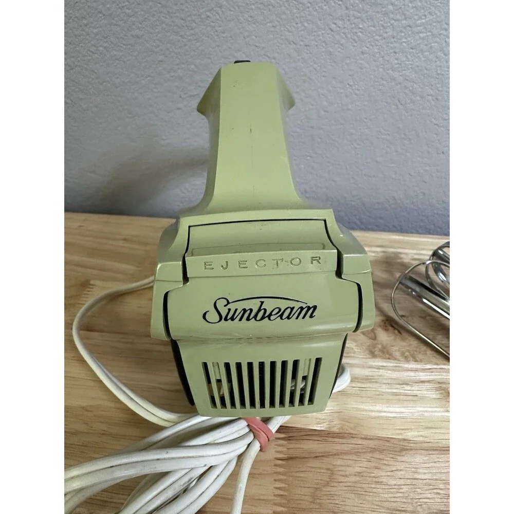 Vintage Sunbeam Mixmaster 5 speed hand mixer avocado green with beaters and cord